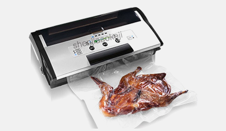 Cooked Food In Vacuum Packaging Machine