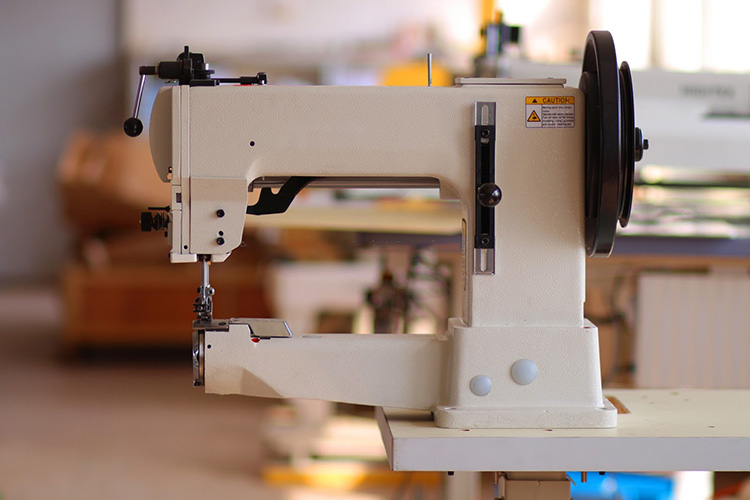 Semi Automatic Bag Sewing Machine