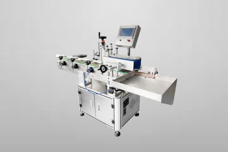 High-Speed Labeling Machine