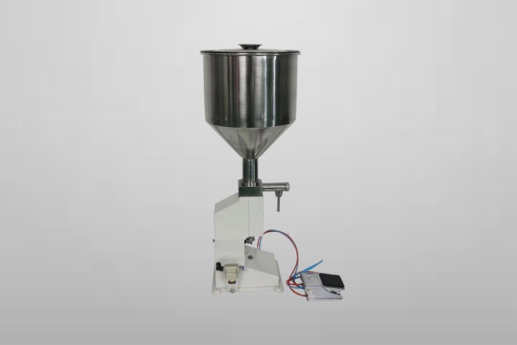 Manual lotion filling machine