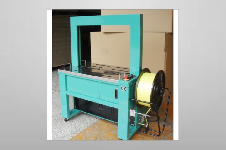 Bottom Seal Plastic Strapping Machines