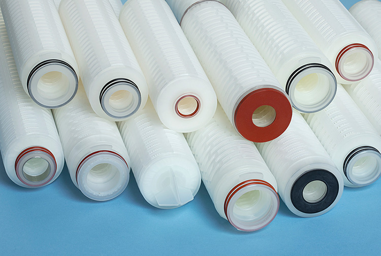 Polypropylene (PP)