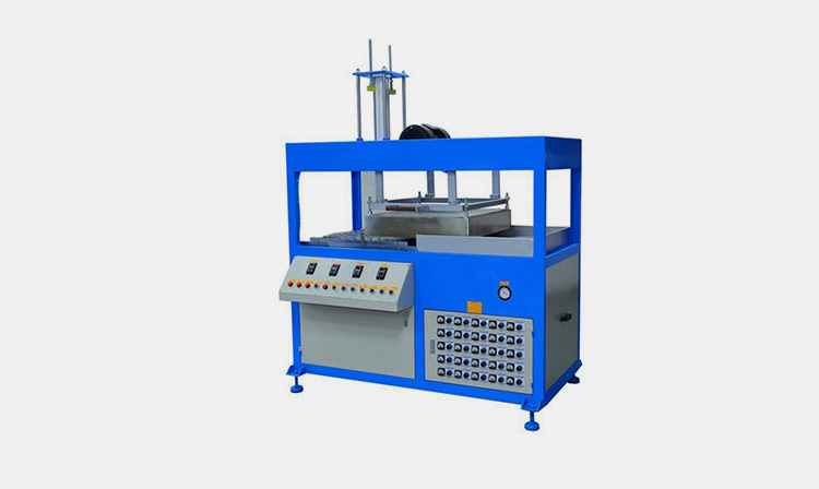 Semi-Automatic Thermoforming Equipment