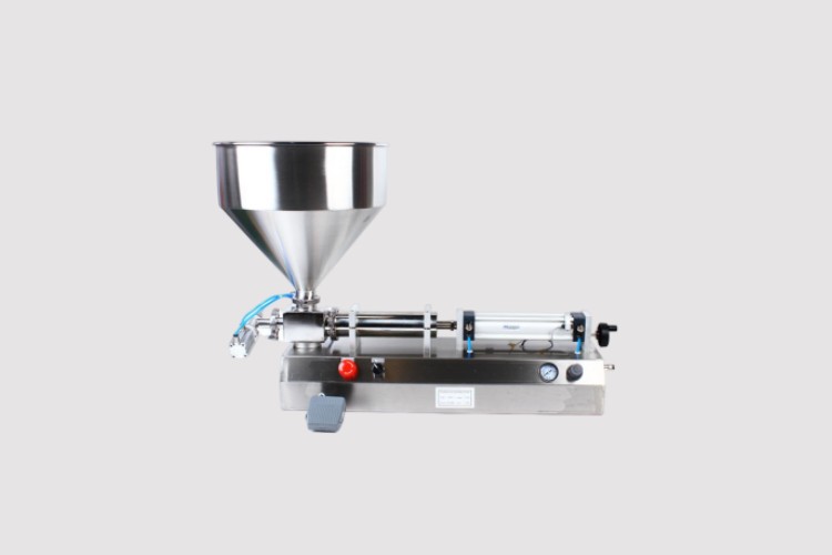 Pneumatic Bottle Filling Machine