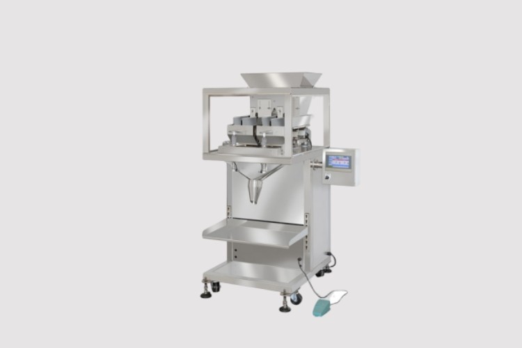 Semi-Automatic Weighing Filling Machine