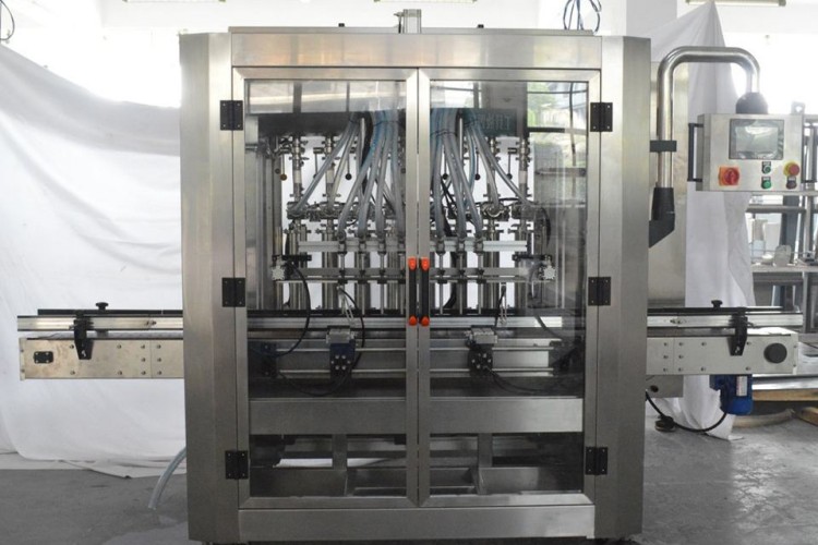 Lubricant Oil Filling Machine