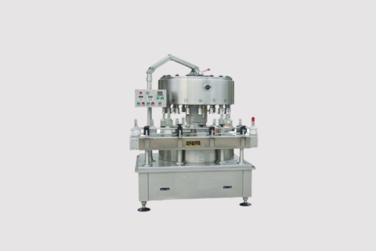 Vacuum lubricant oil filling machine