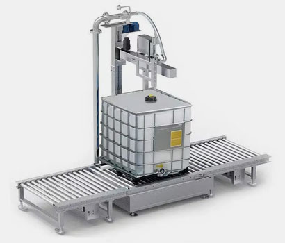 Automatic liquid filling line-3