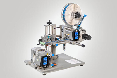 Semi-Automatic Labeling Machine