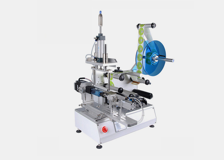 Semi-Automatic Square Bottle Labeling Machine