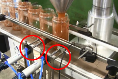 Bottles falling during conveying