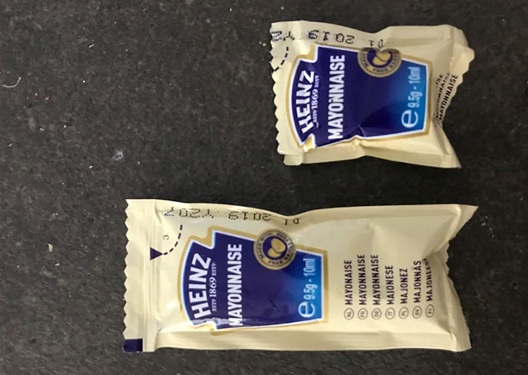 Mayonnaise small pack for serving
