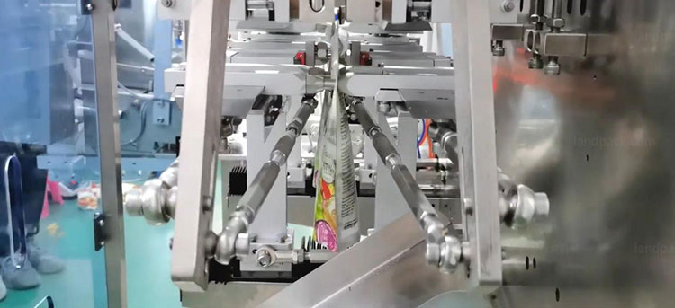 Pouch Discharging