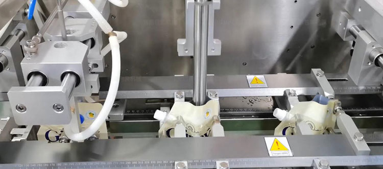 Pouch Opening & Filling