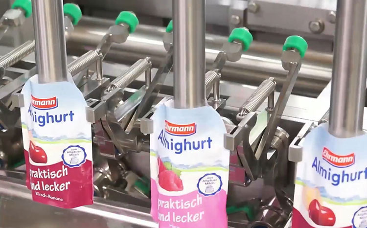 Oxygen sensitivity in spout pouches