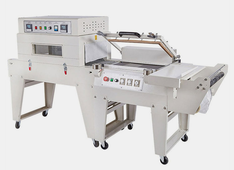 Cling-Film-Packaging-Machine-7