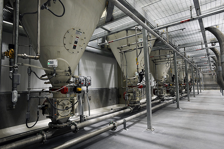 Dilute Phase Vacuum Feeding