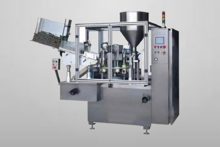 Fully automatic lotion filling machine
