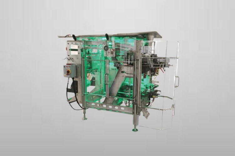 Hayssen ISB Vertical Packaging Machine