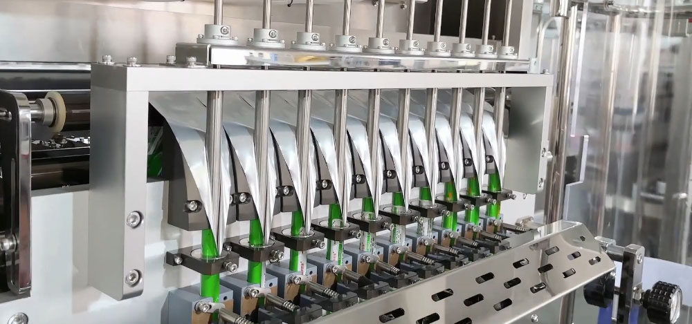 Multi-lane Liquid Packaging Machine-9